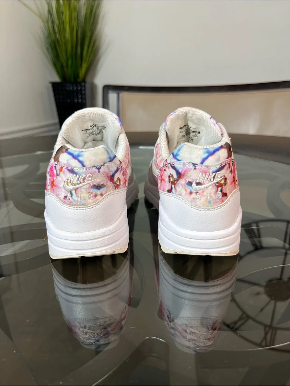 Nike Air Max 1 Print Cherry Blossom Women’s Sneakers Sz 7 - Picture 4 of 5